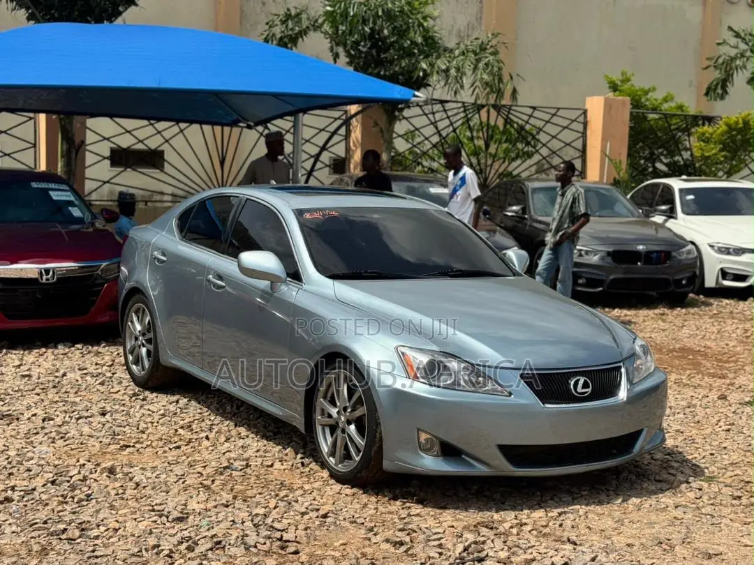 Lexus IS 2009 Green