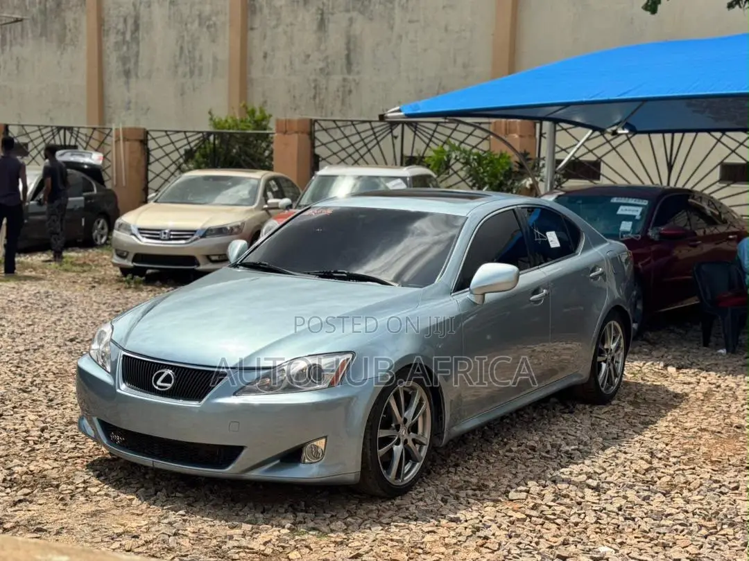 Lexus IS 2009 Green