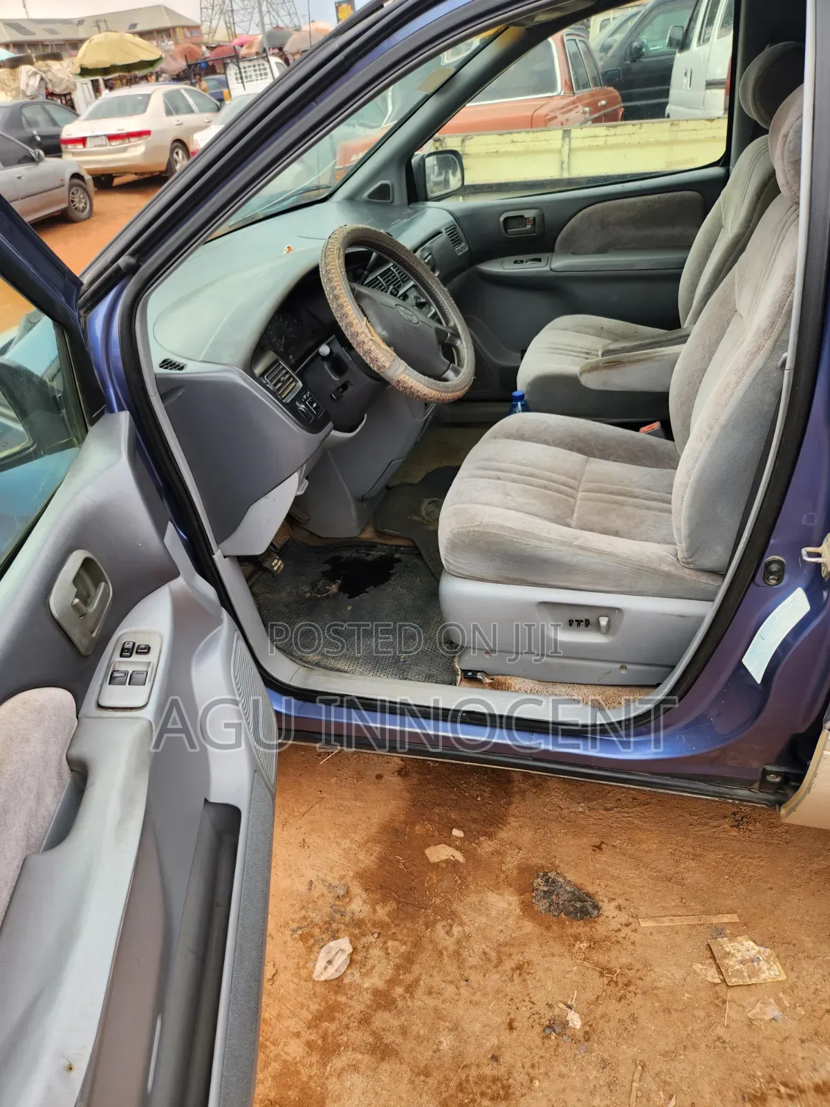 Toyota Sienna 2000 Blue