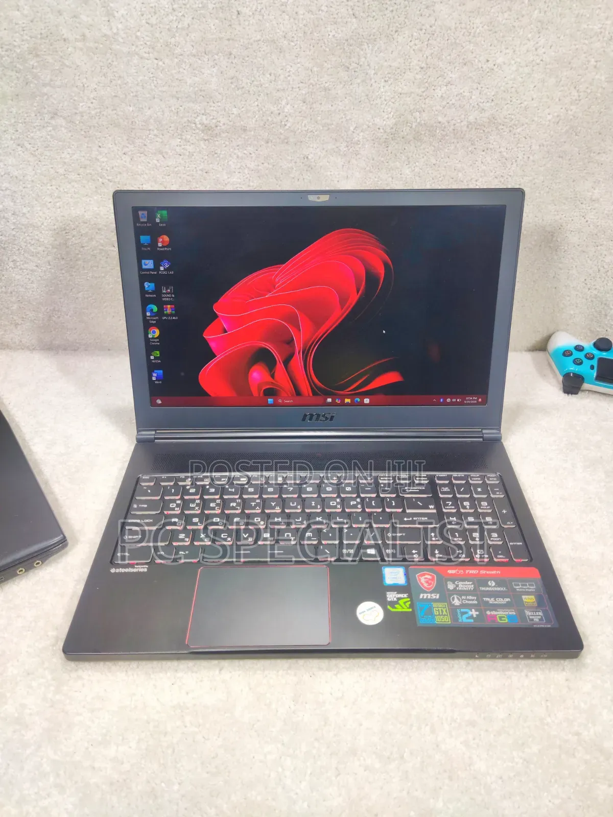 Laptop MSI GS63 7RE Stealth Pro 16GB Intel Core i7 SSD 256GB
