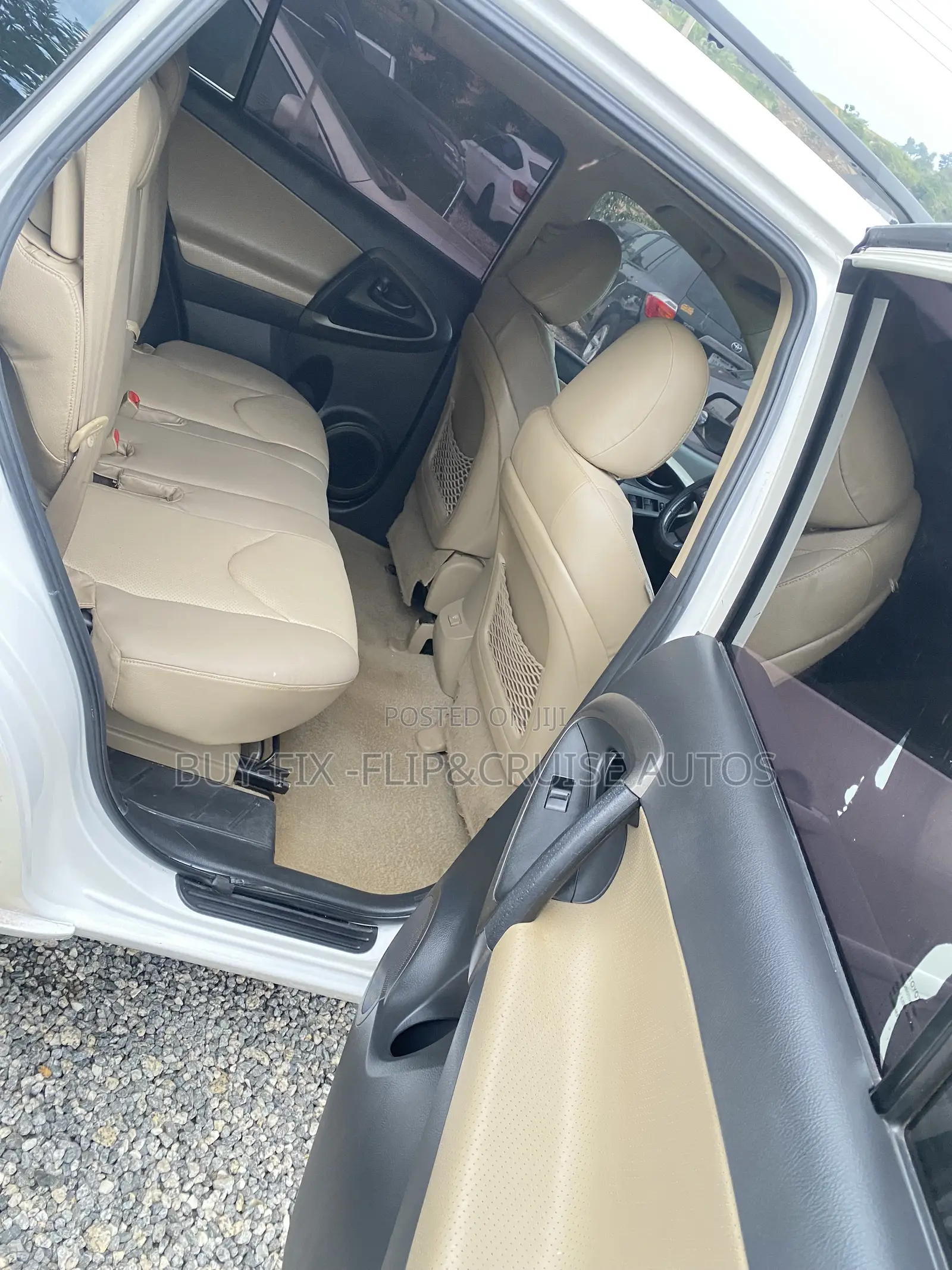 Toyota RAV4 3.5 Limited 4x4 2010 White