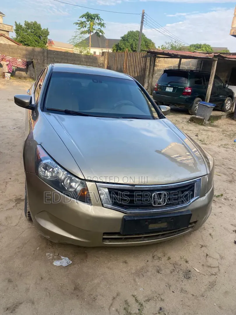Honda Accord 2008 Gold