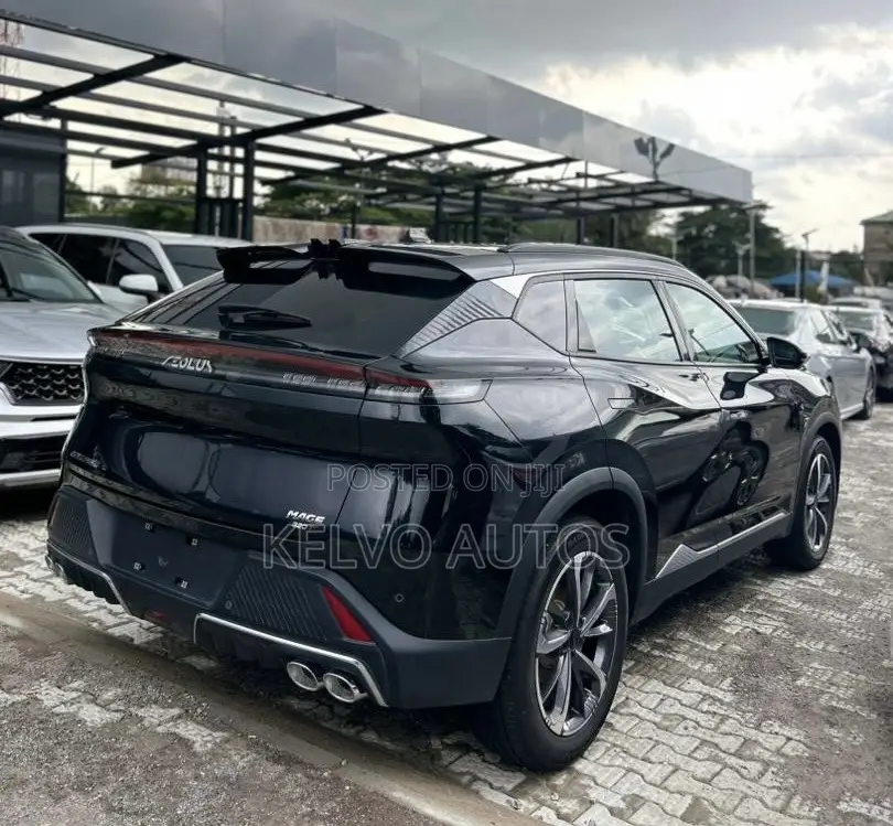 New Dongfeng Glory 2025 Black