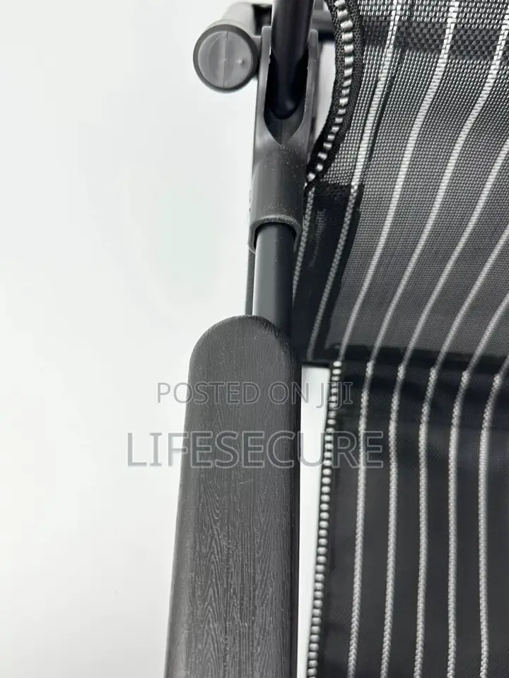 Adjustable Folding Bed Back Rest for Rehabilitation Therapy