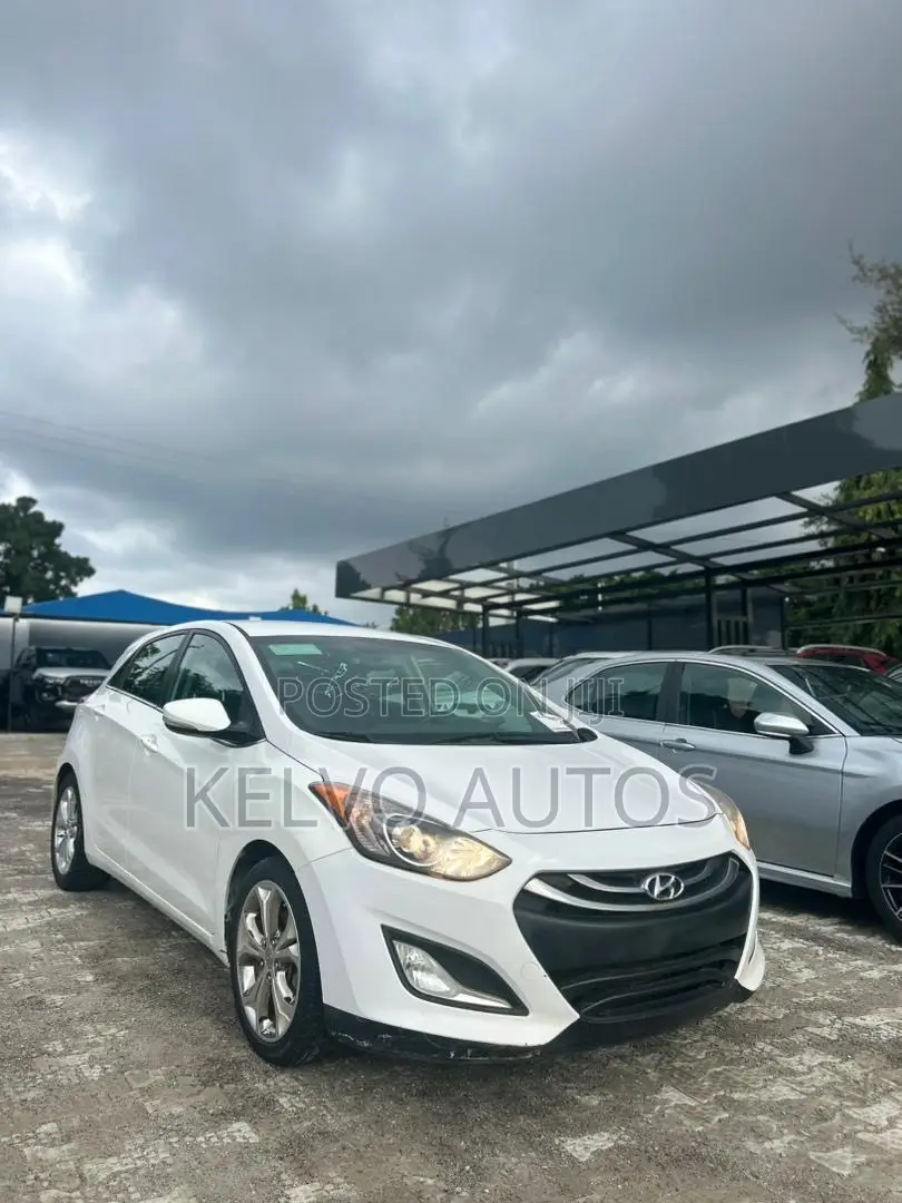 Hyundai Elantra 2014 White