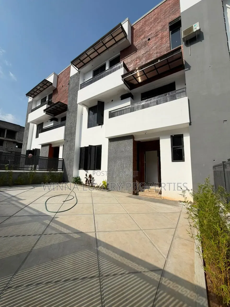 5bdrm Townhouse/Terrace in Gwarinpa for sale