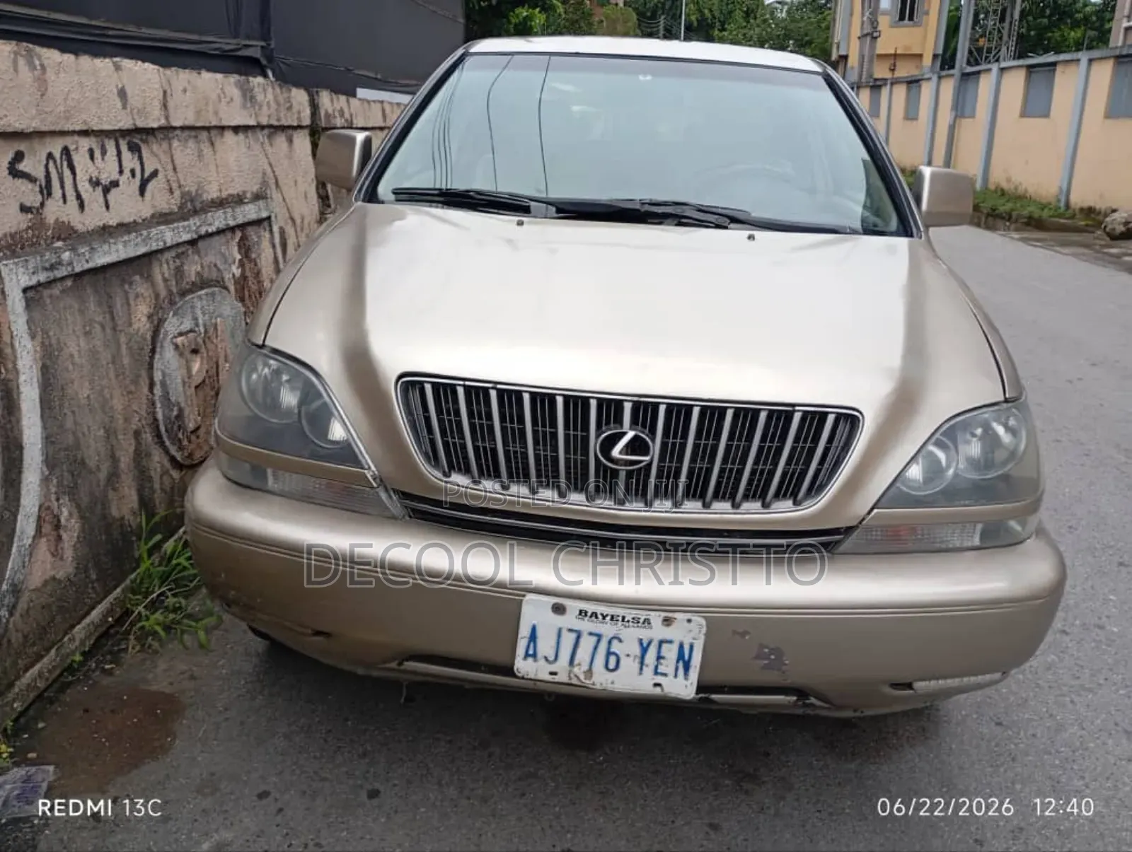 Lexus RX 300 2001 Gold