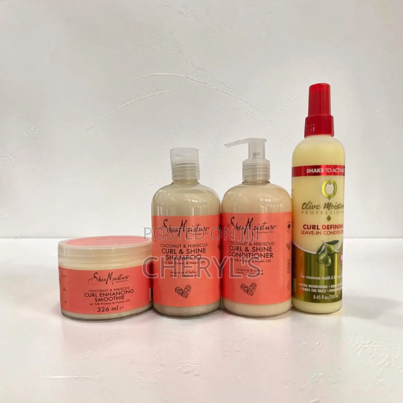 Shea Moisture a Curling and Coconut Hisbicus Combination Set