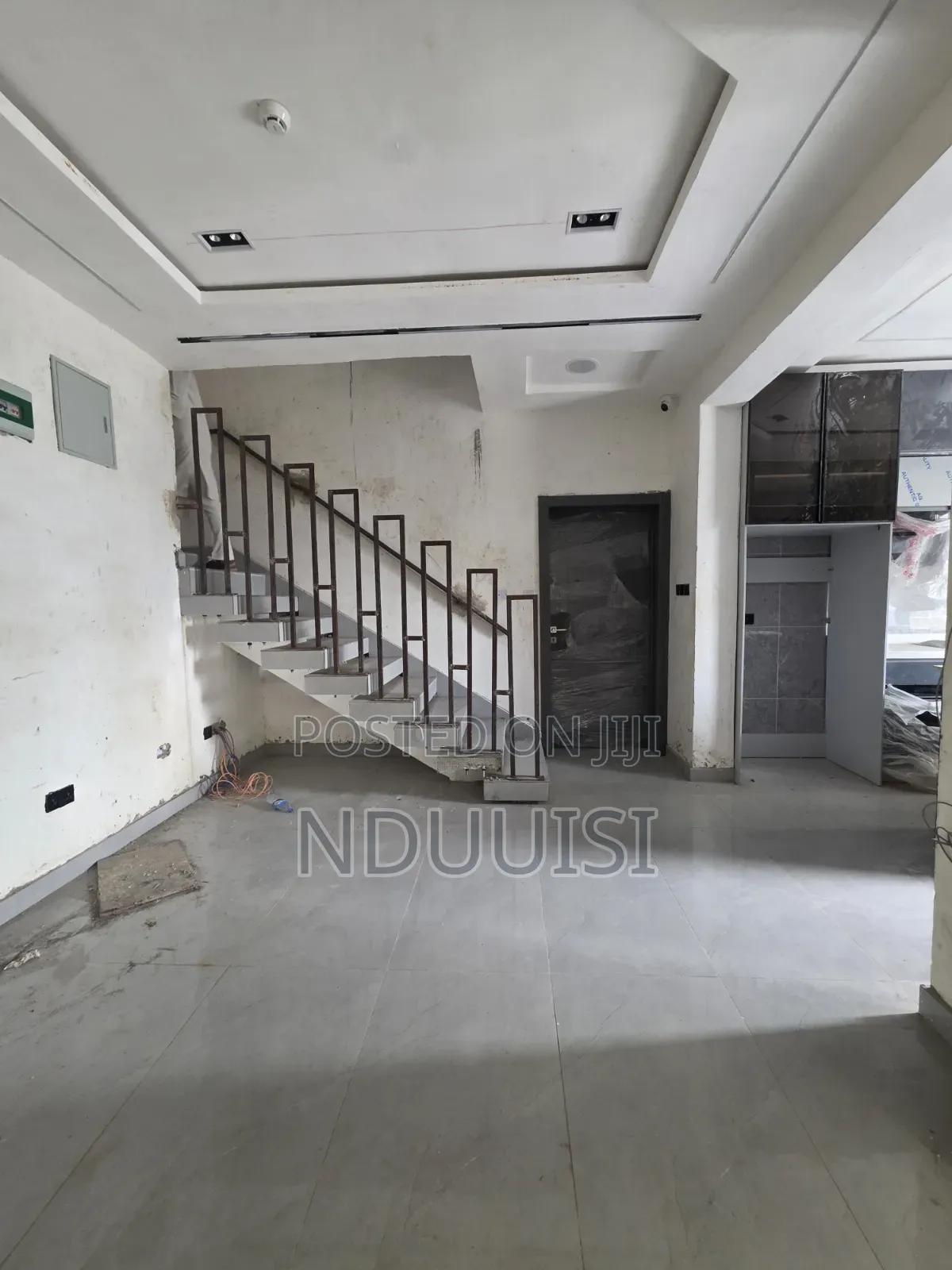 4bdrm Duplex in Alaka Estate for sale
