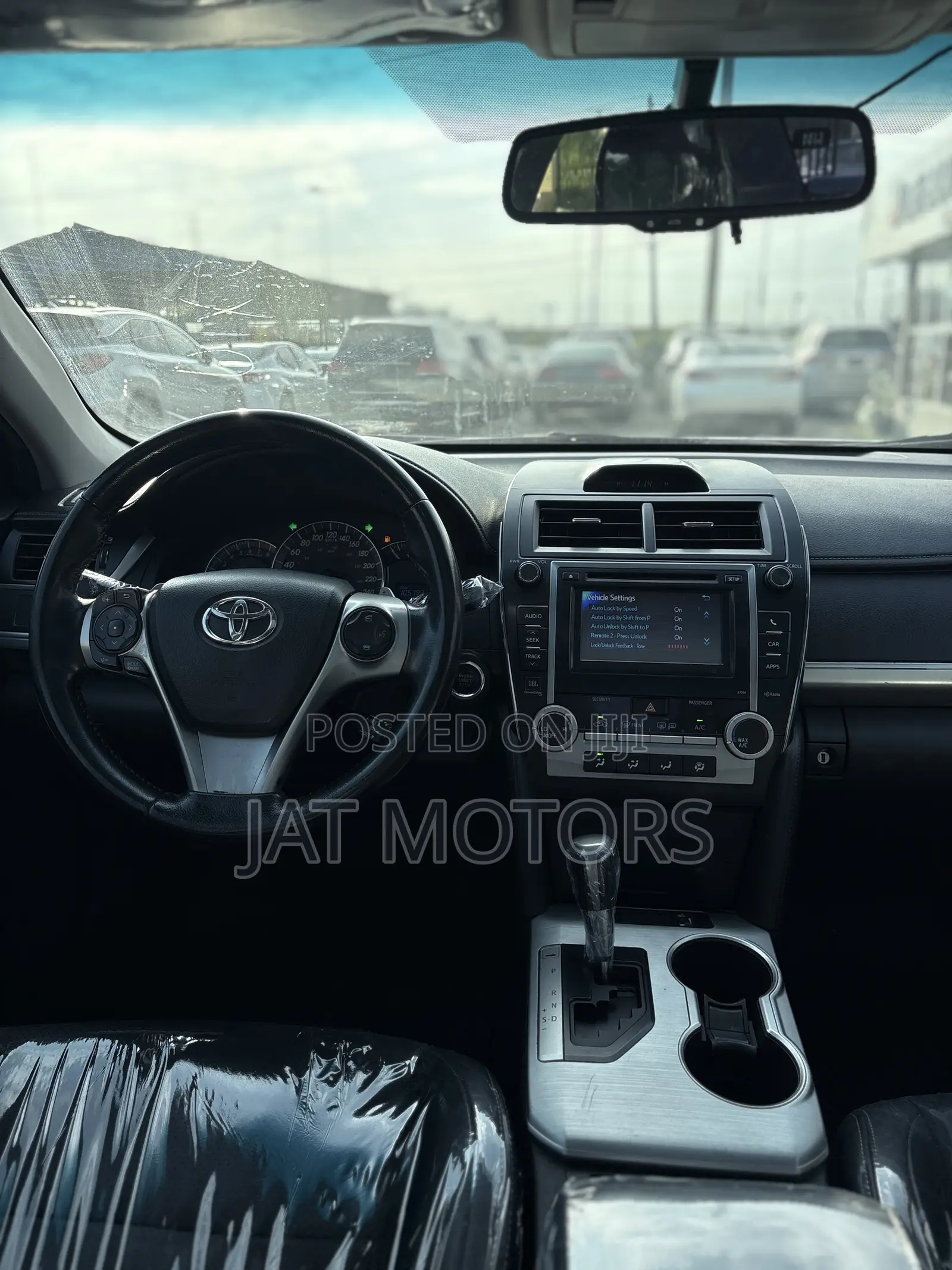 Toyota Camry SE V6 4dr Sedan (3.5L 6cyl 6A) 2012 Black