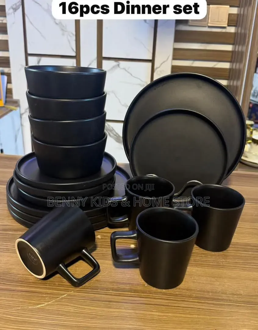 16 PCS Stoneware Dinner Set