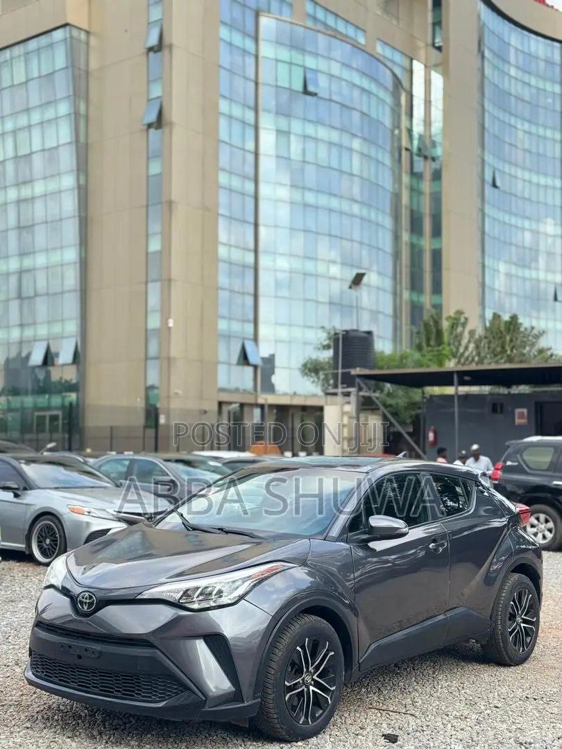 Toyota C-HR 2021 Gray