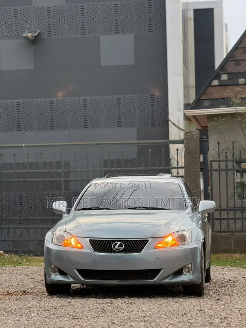 Lexus IS 2008 Blue