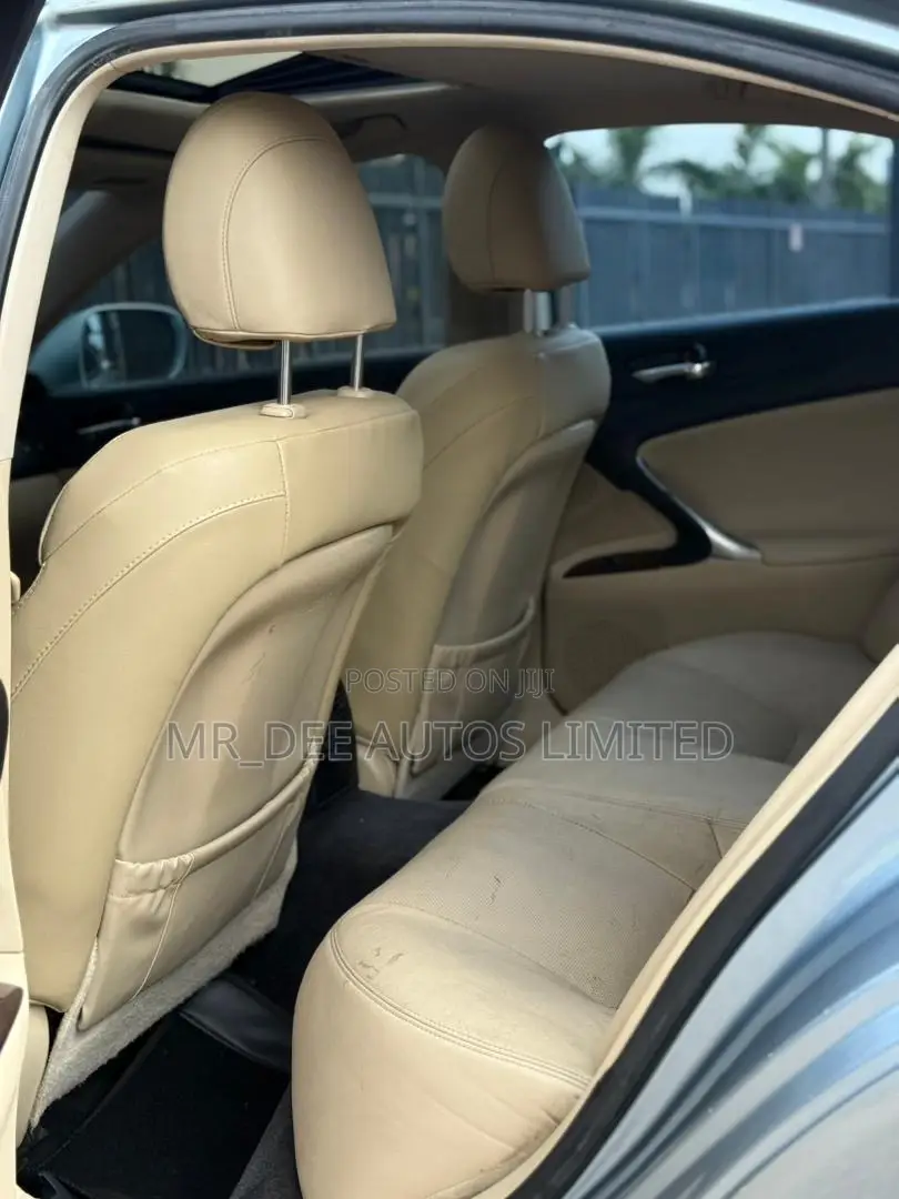 Lexus IS 2008 Blue