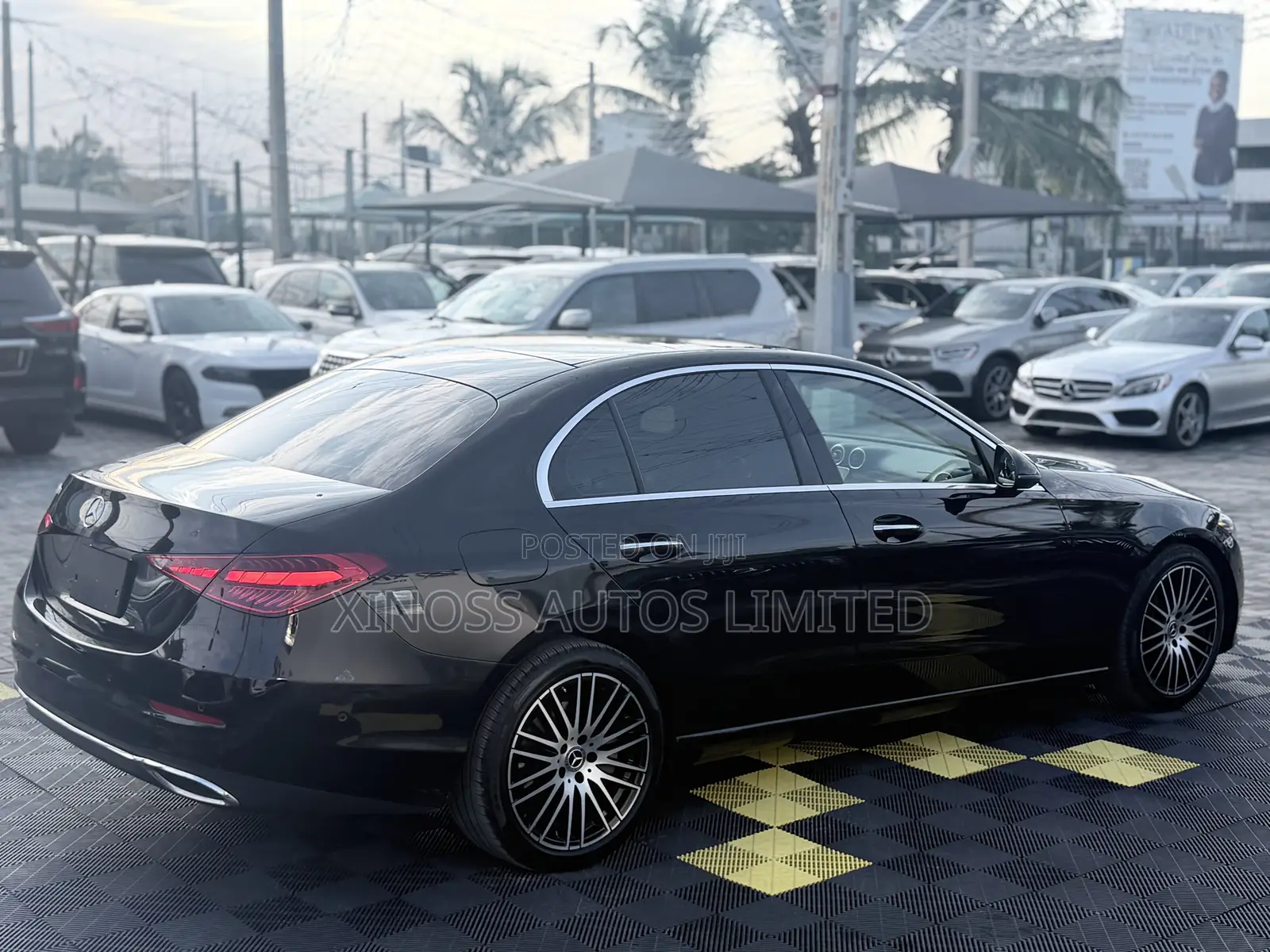 Mercedes-Benz C300 2024 Black