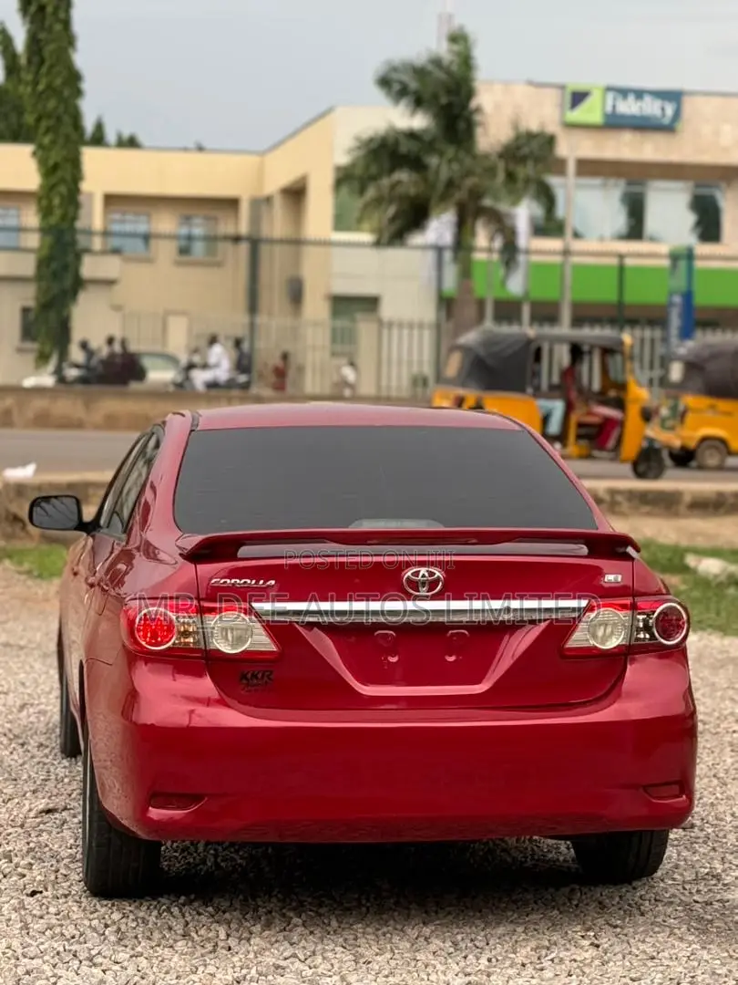Toyota Corolla 2012 Red