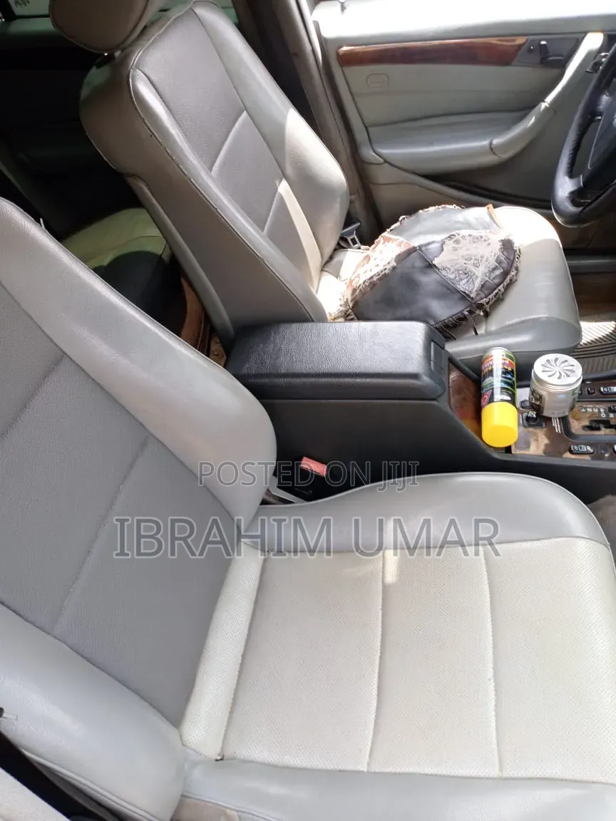 Mercedes-Benz C230 2000 Silver