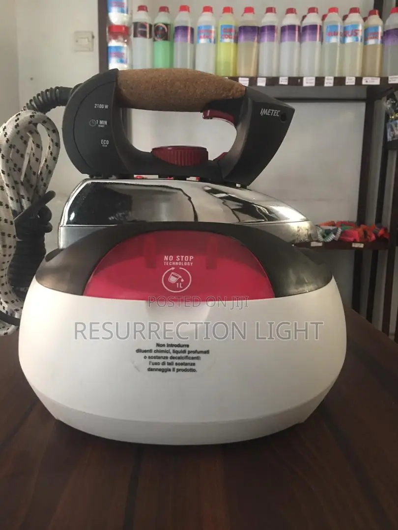 Beautiful Quality Imetec Steam Iron as Good as New Working Perfectly