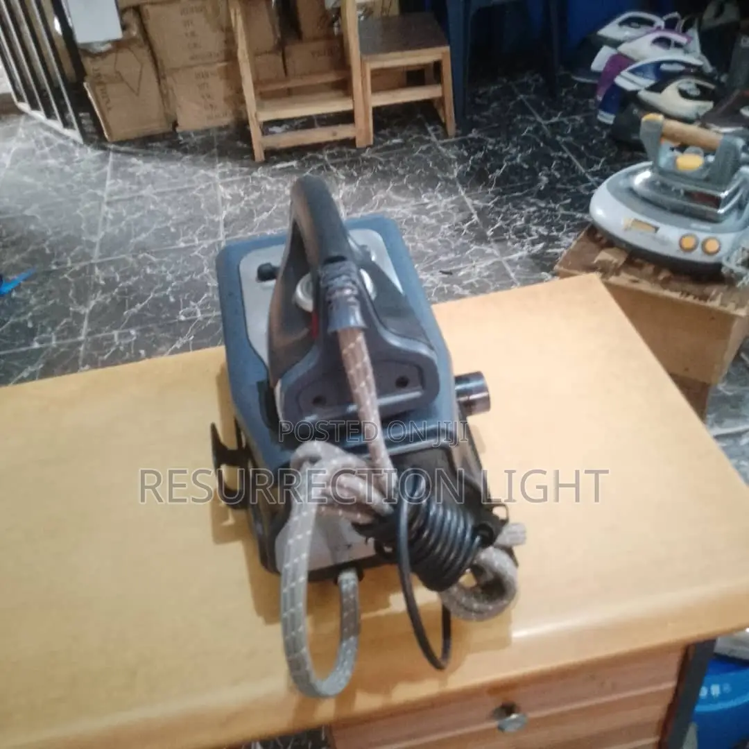Professional Quality Rowenta Steam Iron Perfectly Working Very Neat