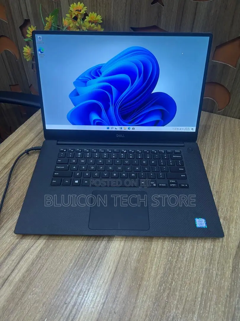 Laptop Dell Precision 5530 16GB Intel Core i7 SSD 512GB