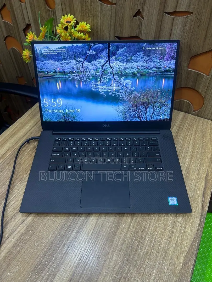 Laptop Dell Precision 5530 16GB Intel Core i7 SSD 512GB