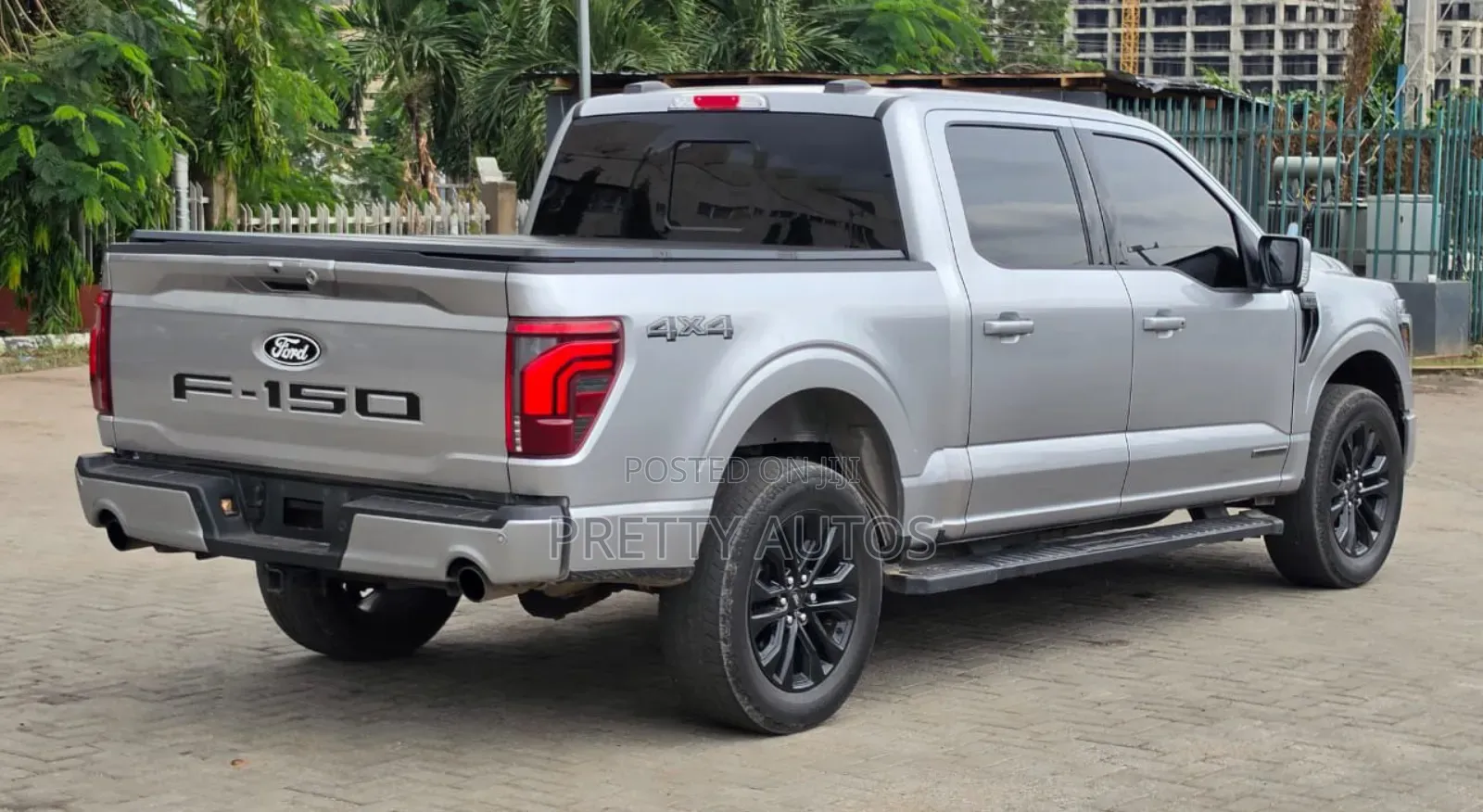 Ford F-150 2024 Gray