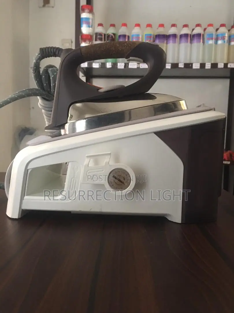 Top Quality Stirella Industral Steam Iron Very Strong and Durable