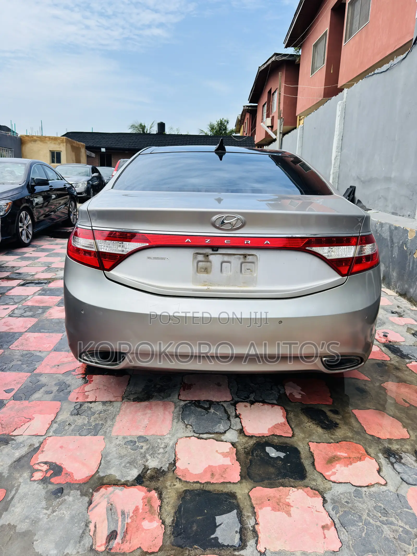 Hyundai Azera 3.3L 2013 Gold