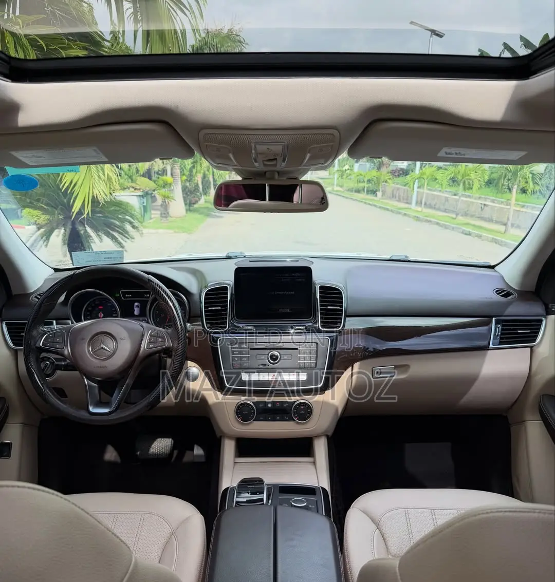 Mercedes-Benz GLE-Class GLE 350 2017 White