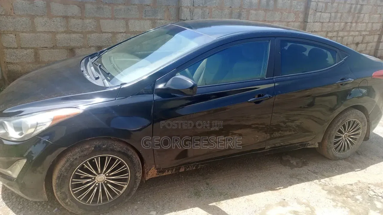 Hyundai Elantra 2012 Black