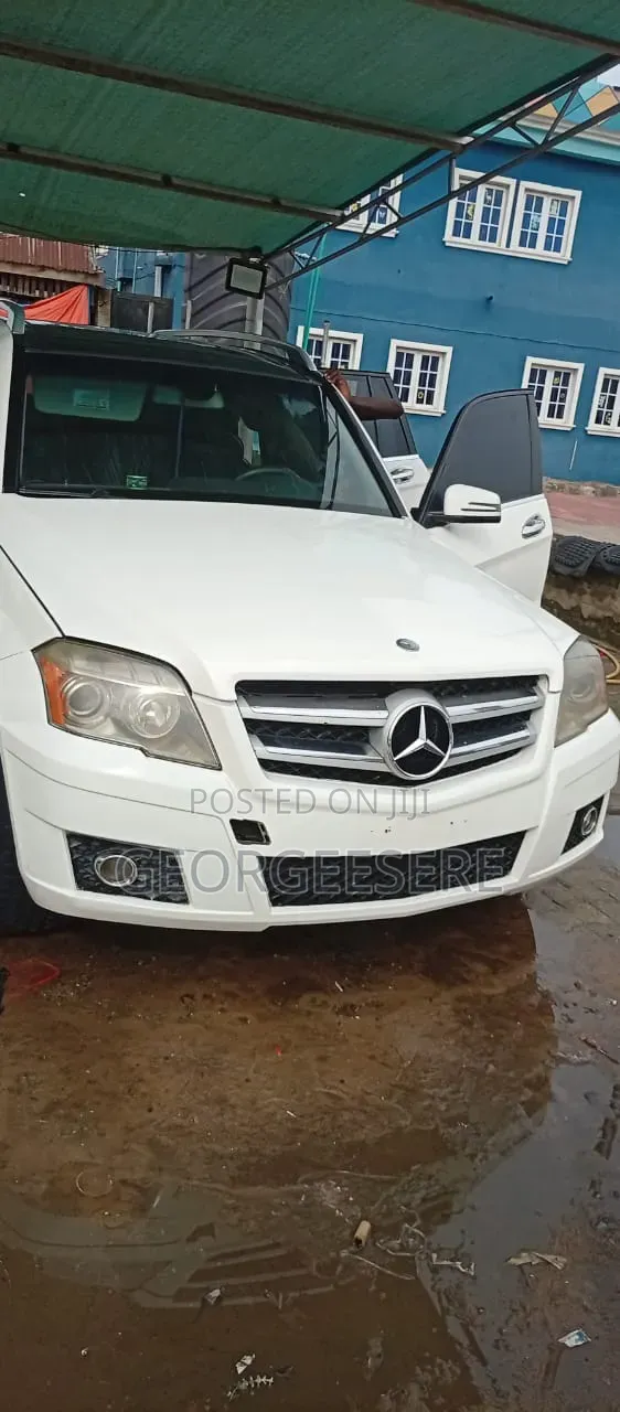 Mercedes-Benz GLK-Class 2011 White
