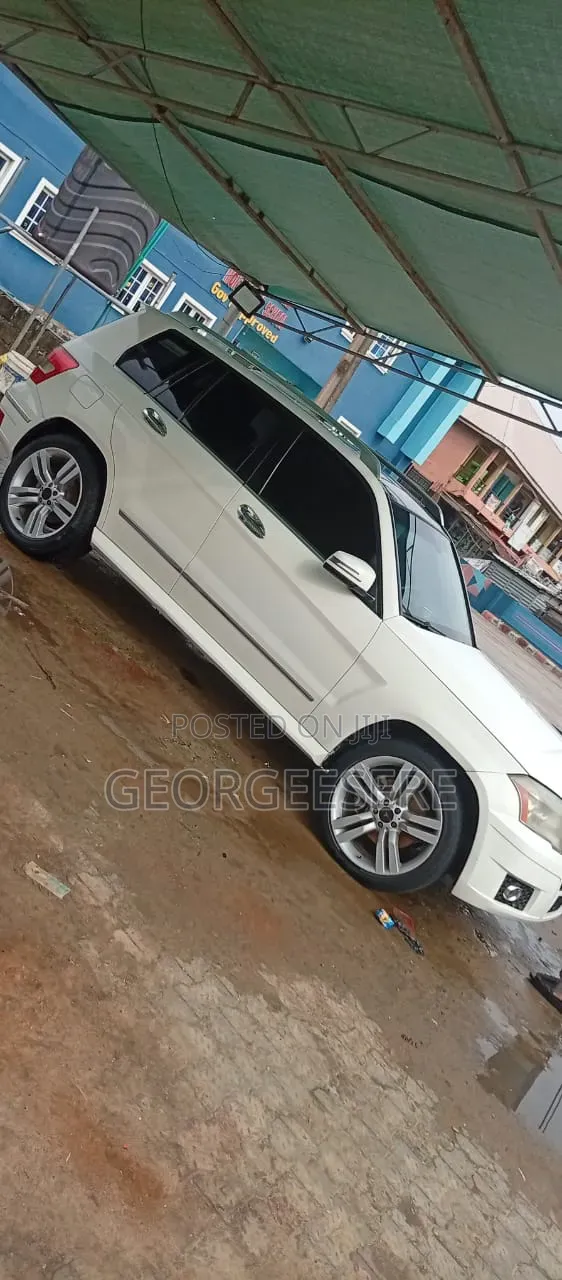 Mercedes-Benz GLK-Class 2011 White