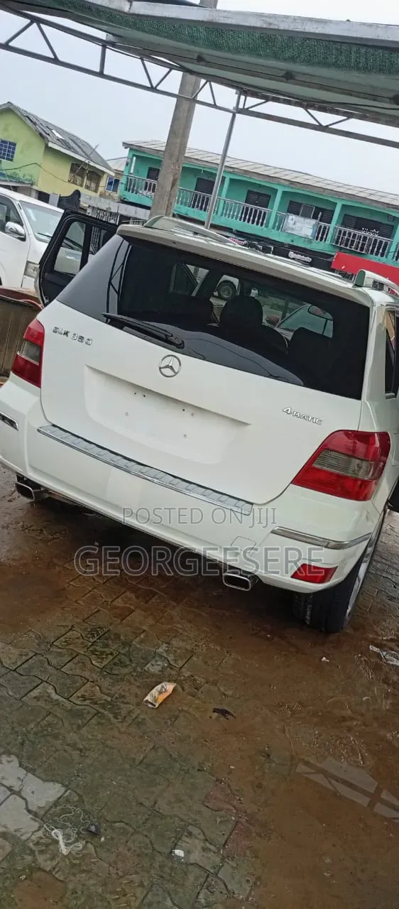Mercedes-Benz GLK-Class 2011 White
