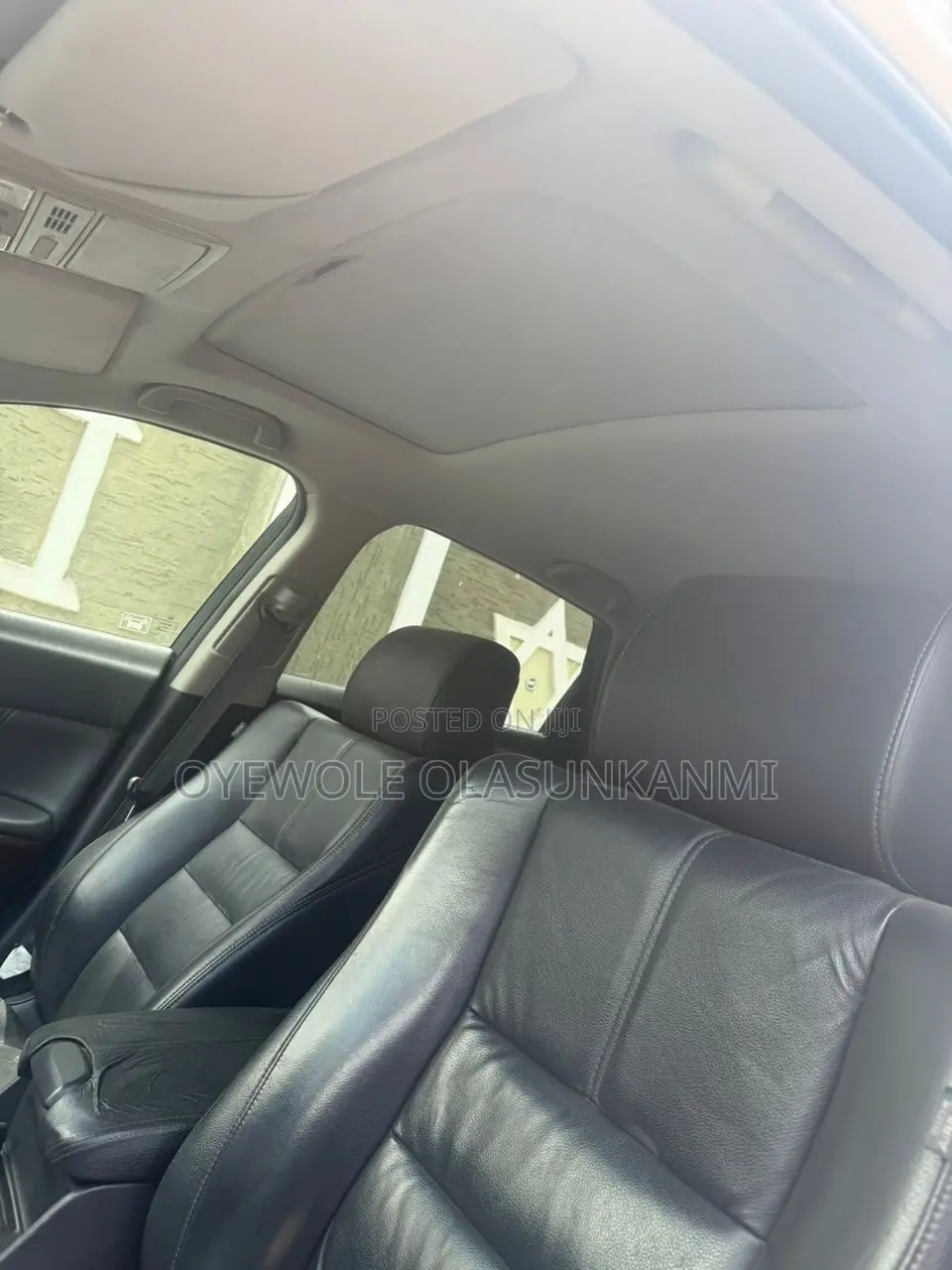 Honda Crosstour 2011 White