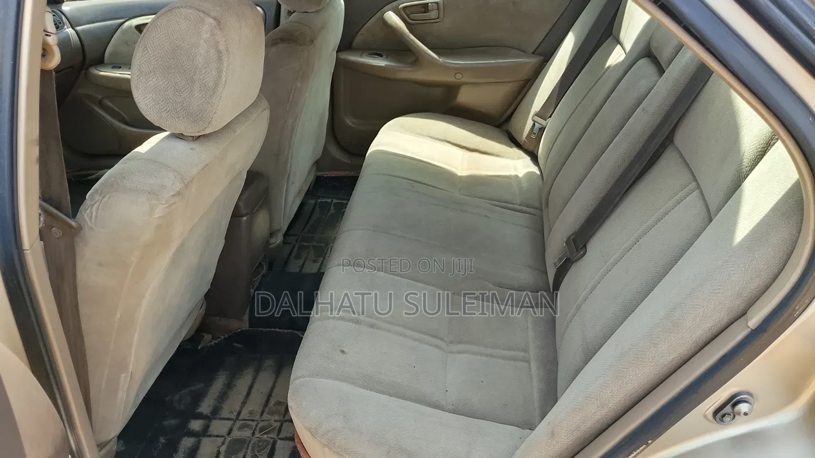 Toyota Camry 2001 Gold