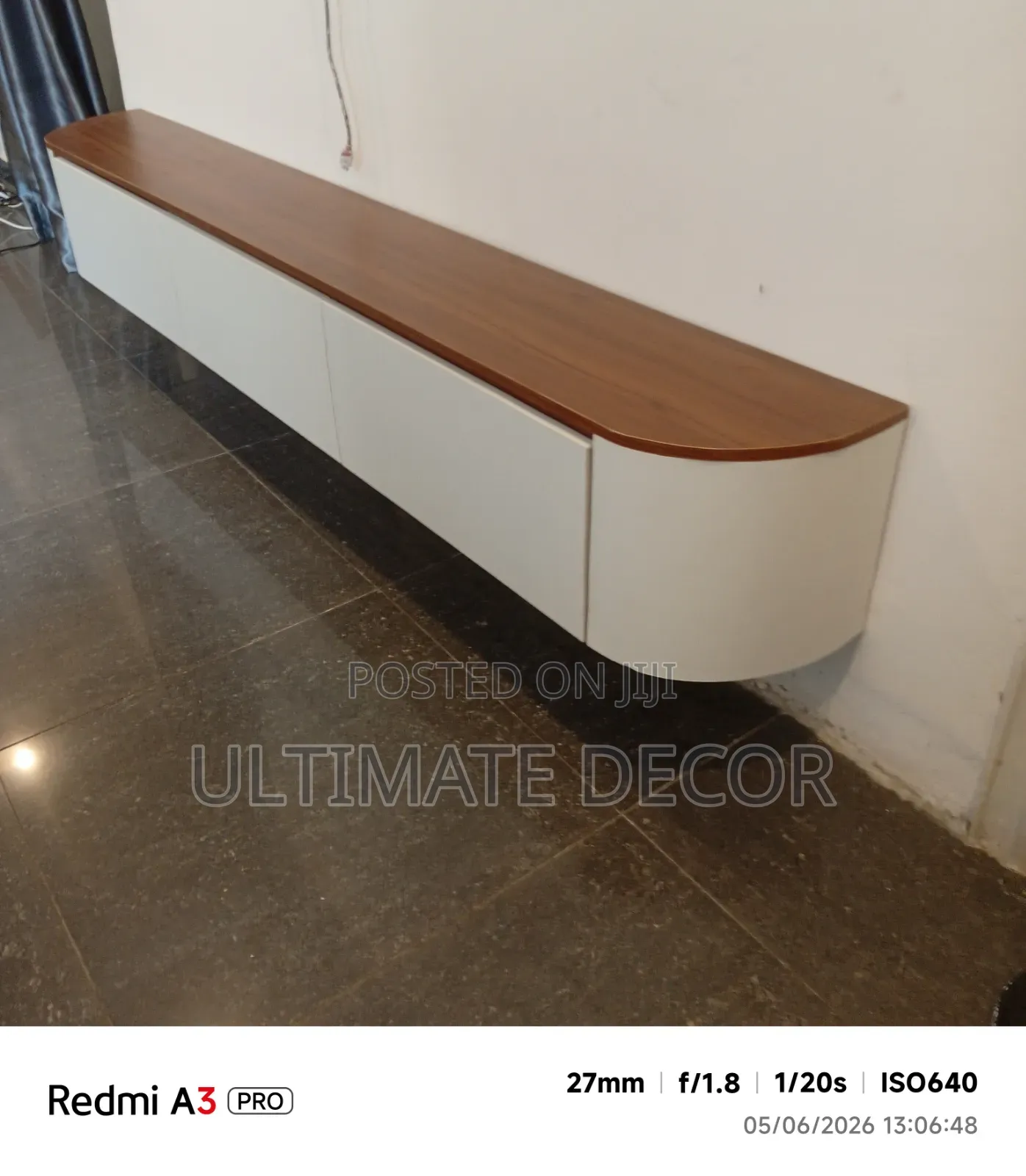 7ft Curve TV Console