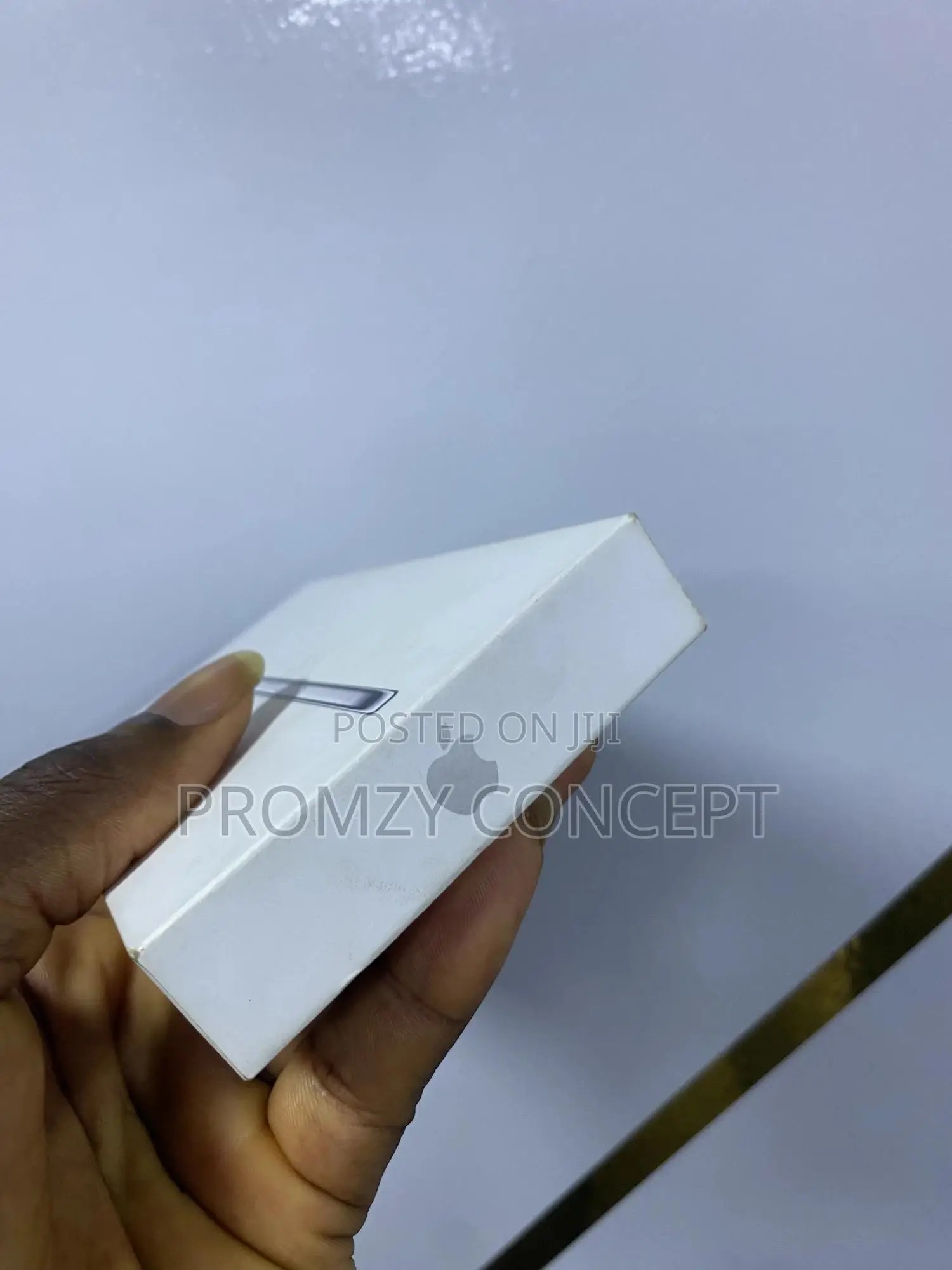 New Apple iPhone Air 1 TB Silver