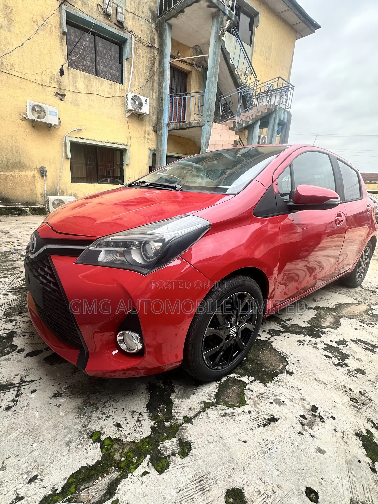 Toyota Yaris 2016 Red