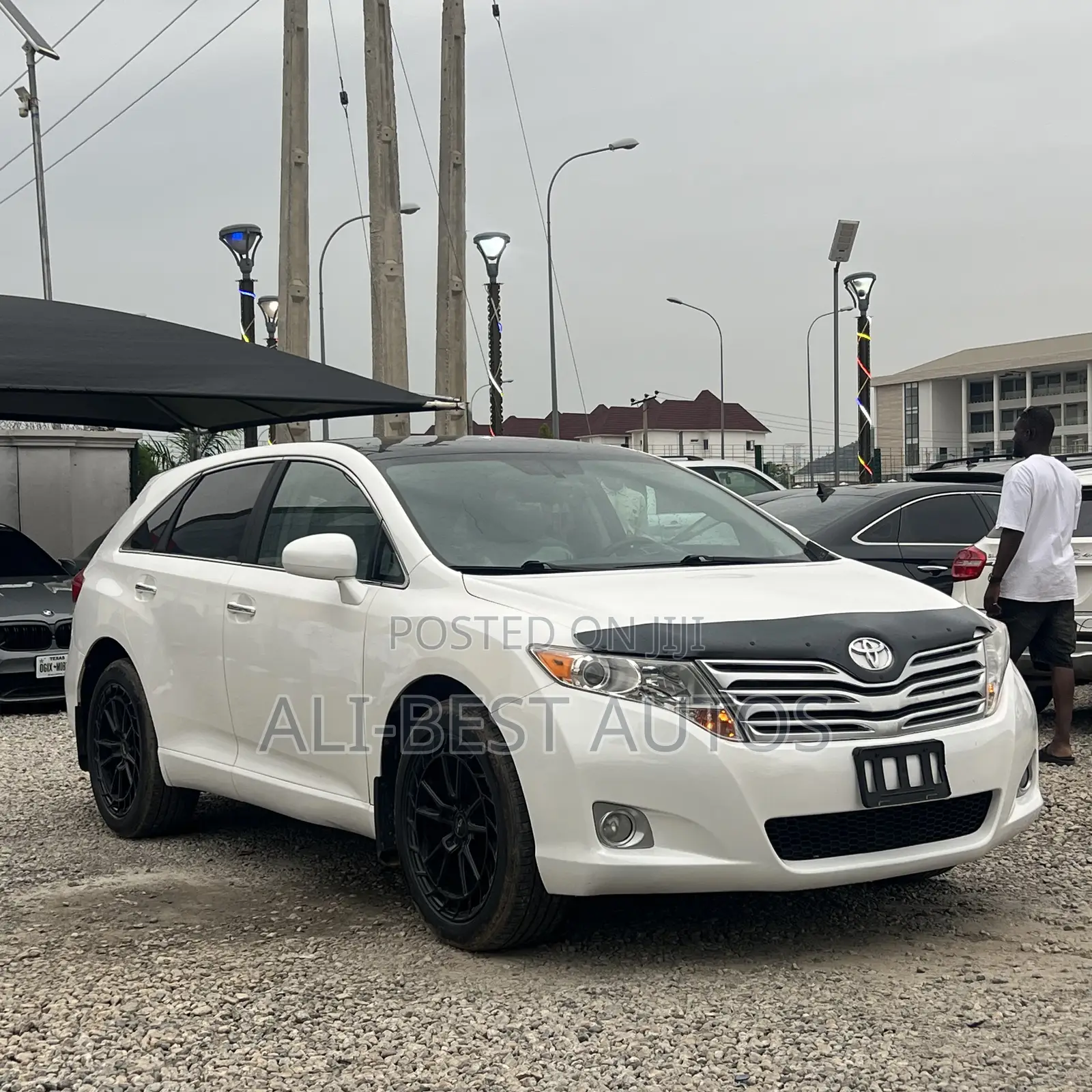 Toyota Venza 2011 White