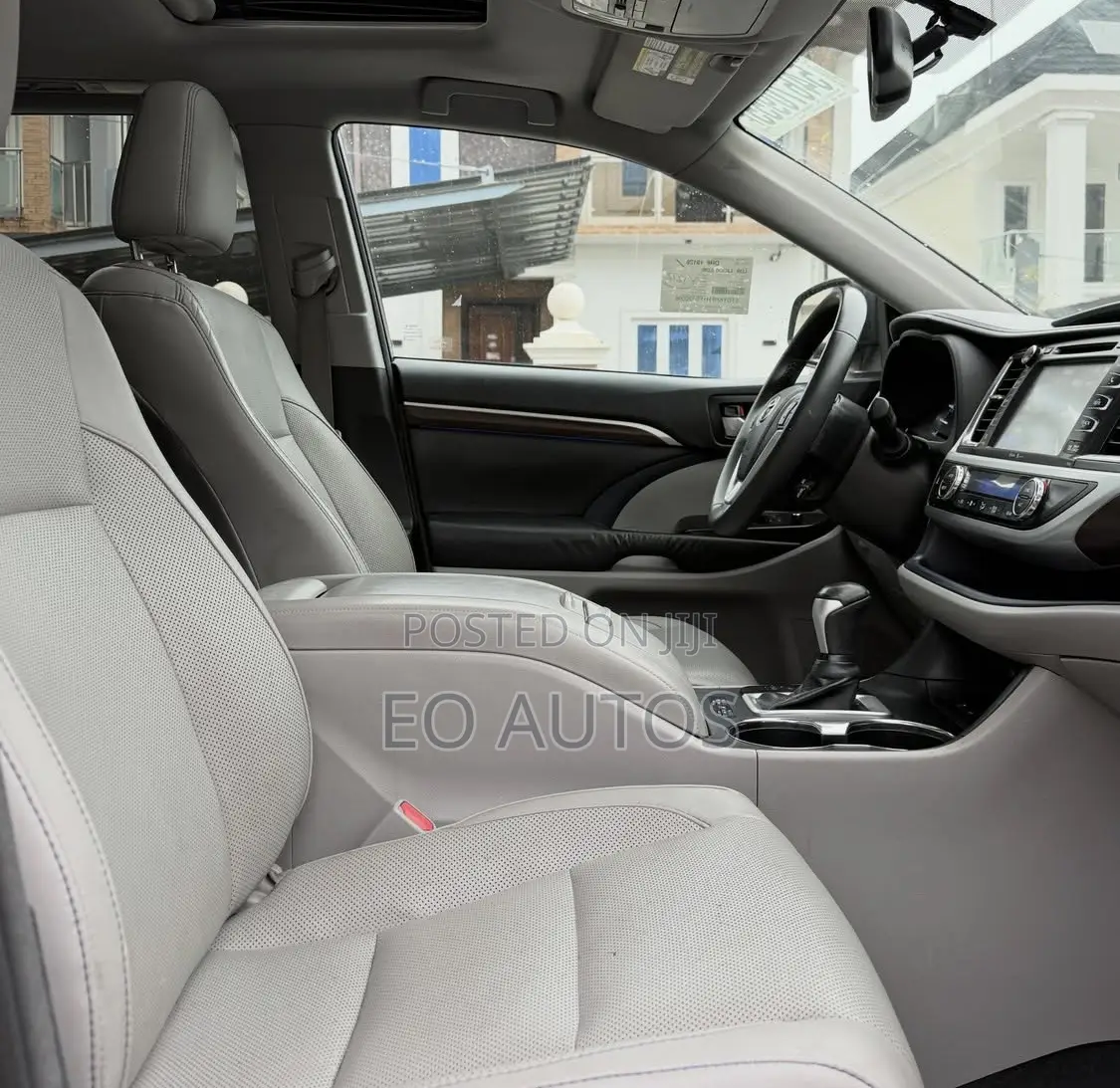 Toyota Highlander Limited 4dr SUV AWD (3.5L 6cyl 6A) 2015 Silver