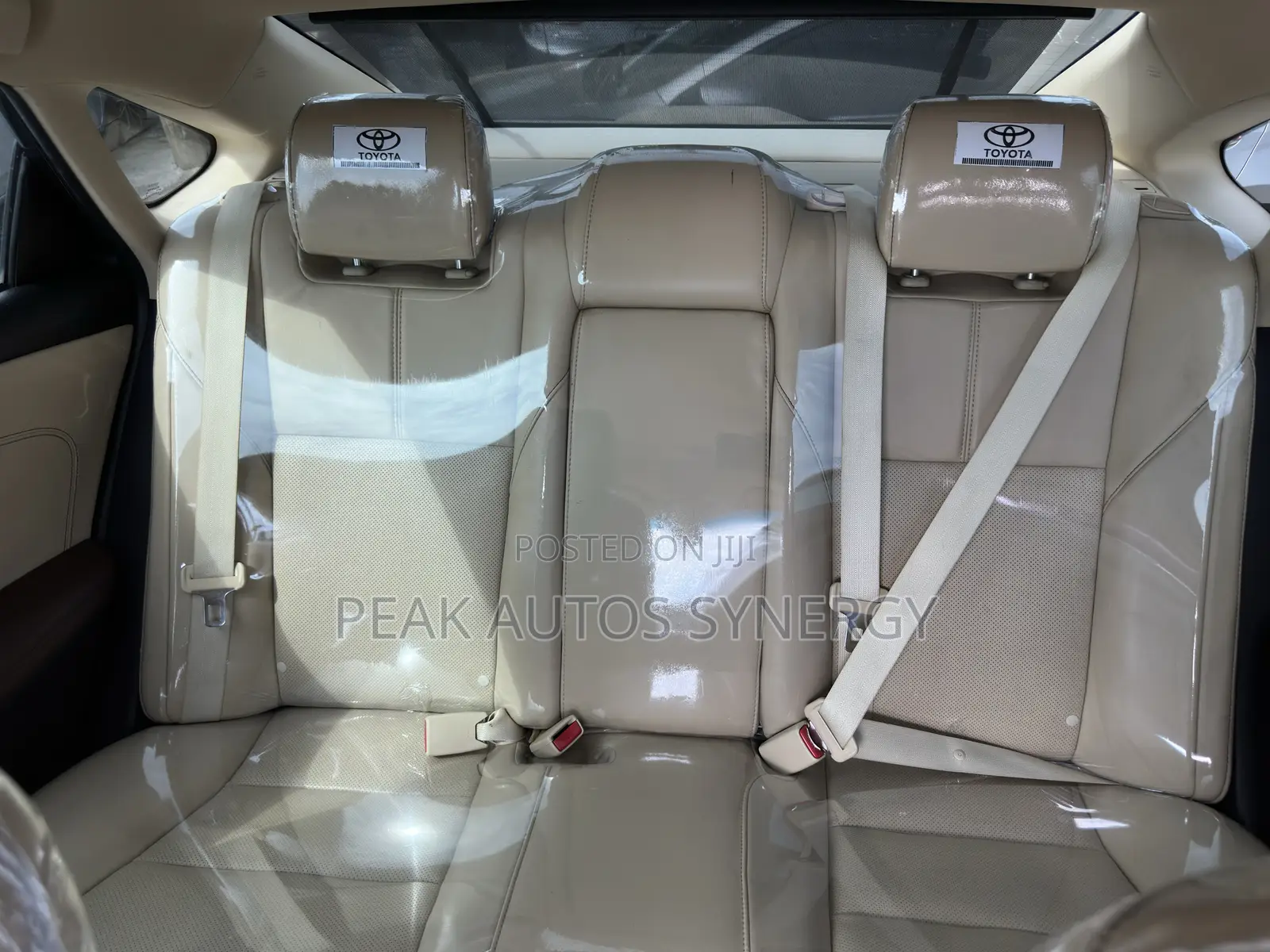 Toyota Avalon Limited FWD Sedan (3.6L 6cyl 6A) 2016 Gray