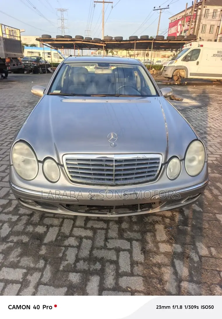 Mercedes-Benz E350 2005 Gray