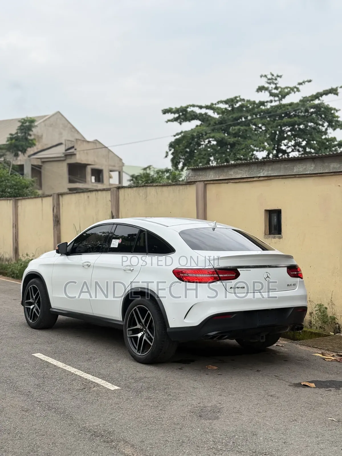 Mercedes-Benz GLE-Class 2019 White