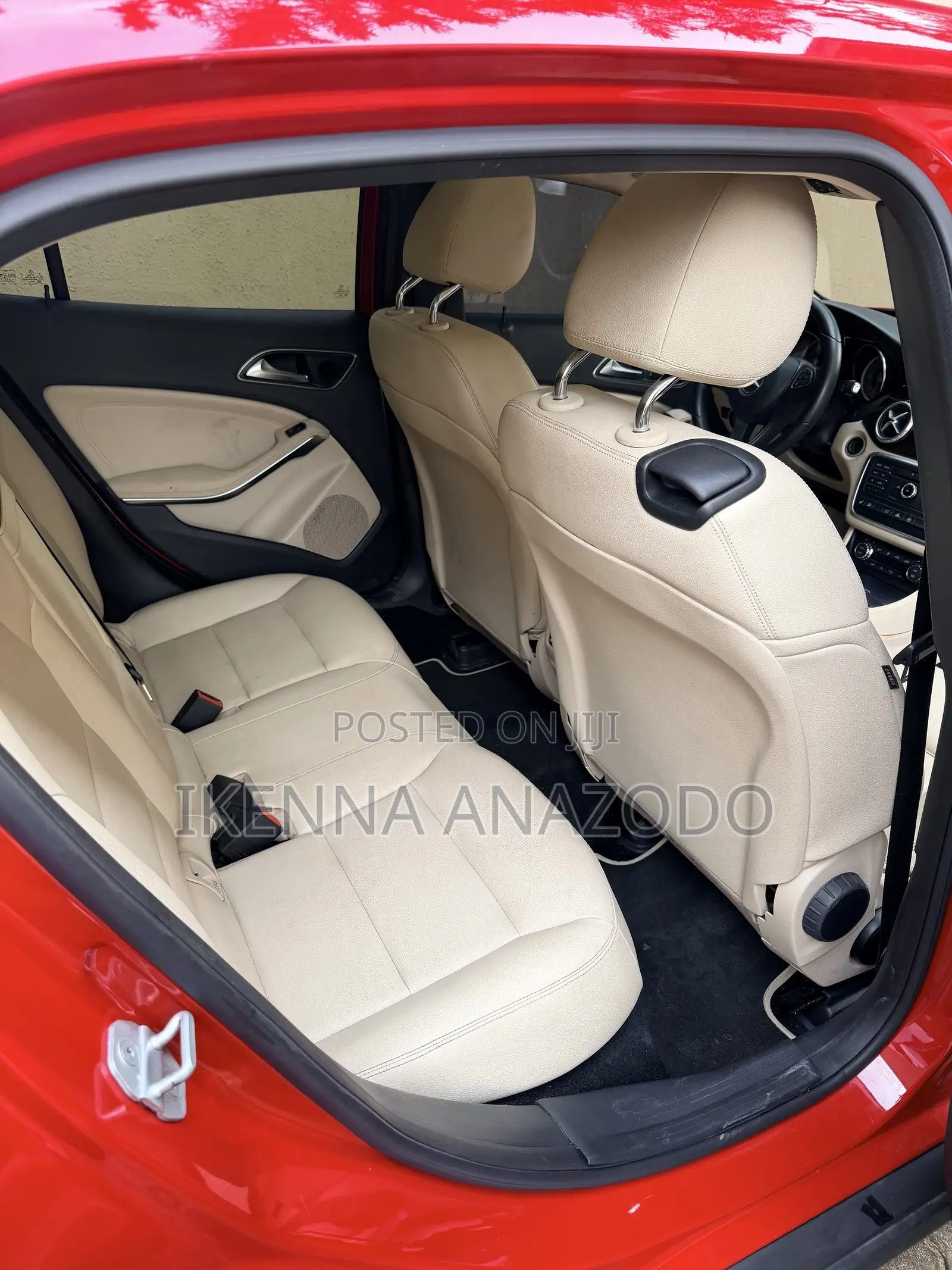 Mercedes-Benz GLA 250 2016 Red