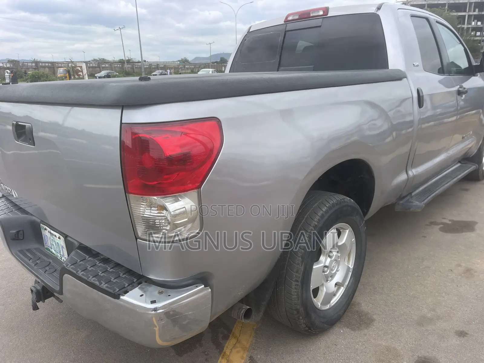 Toyota Tundra Double Cab 4x4 SR5 5.7L Long Bed 2008 Gray