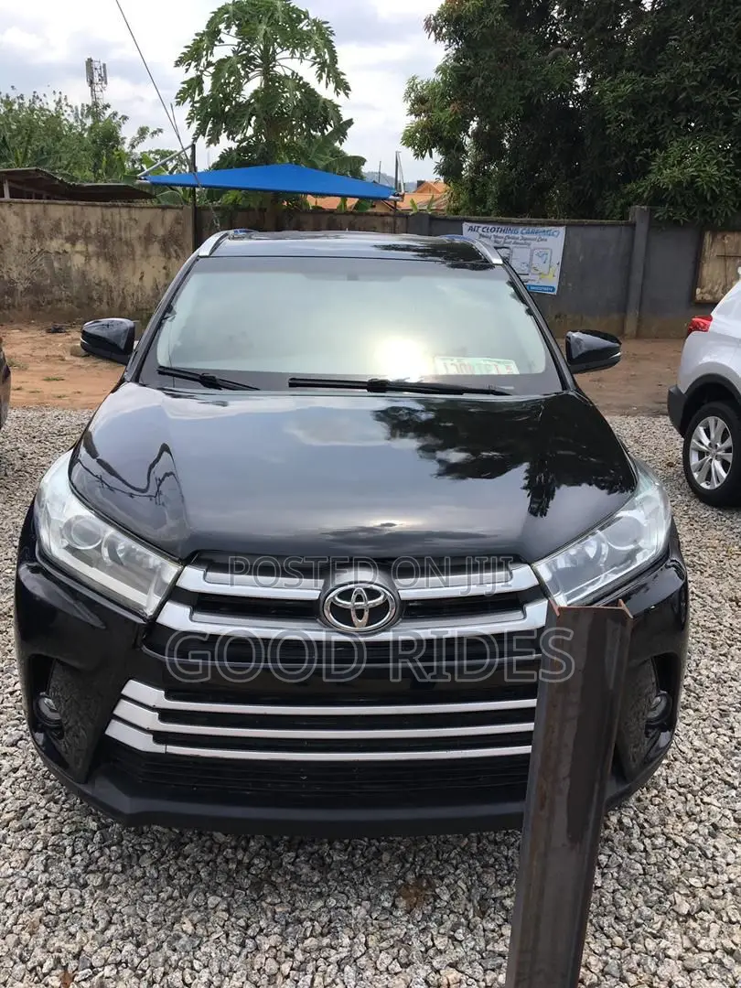 Toyota Highlander XLE V6 4x4 (3.5L 6cyl 6A) 2016 Black