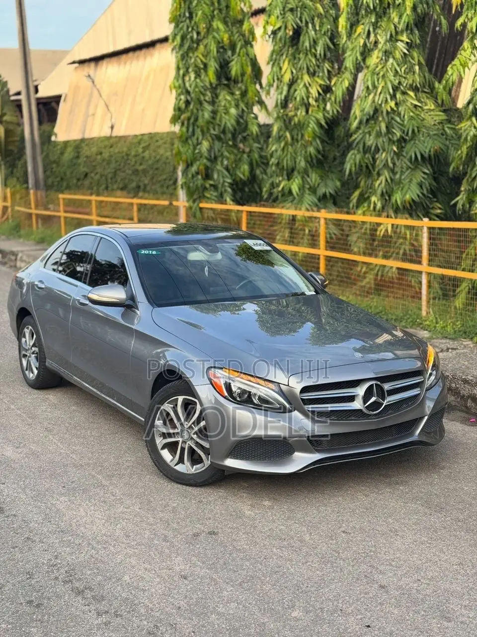 Mercedes-Benz C300 2015 Gray