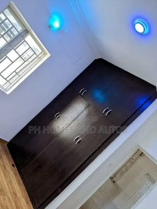 2bdrm Apartment in Peter Odili Road, Trans Amadi for rent