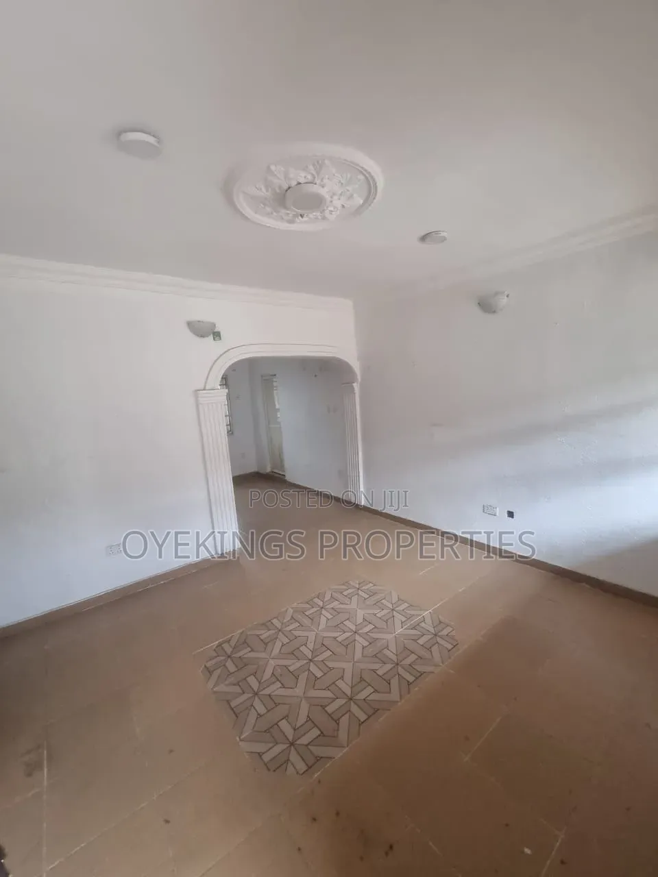 1bdrm Room & Parlour in Zionist Estate, Oluyole for rent