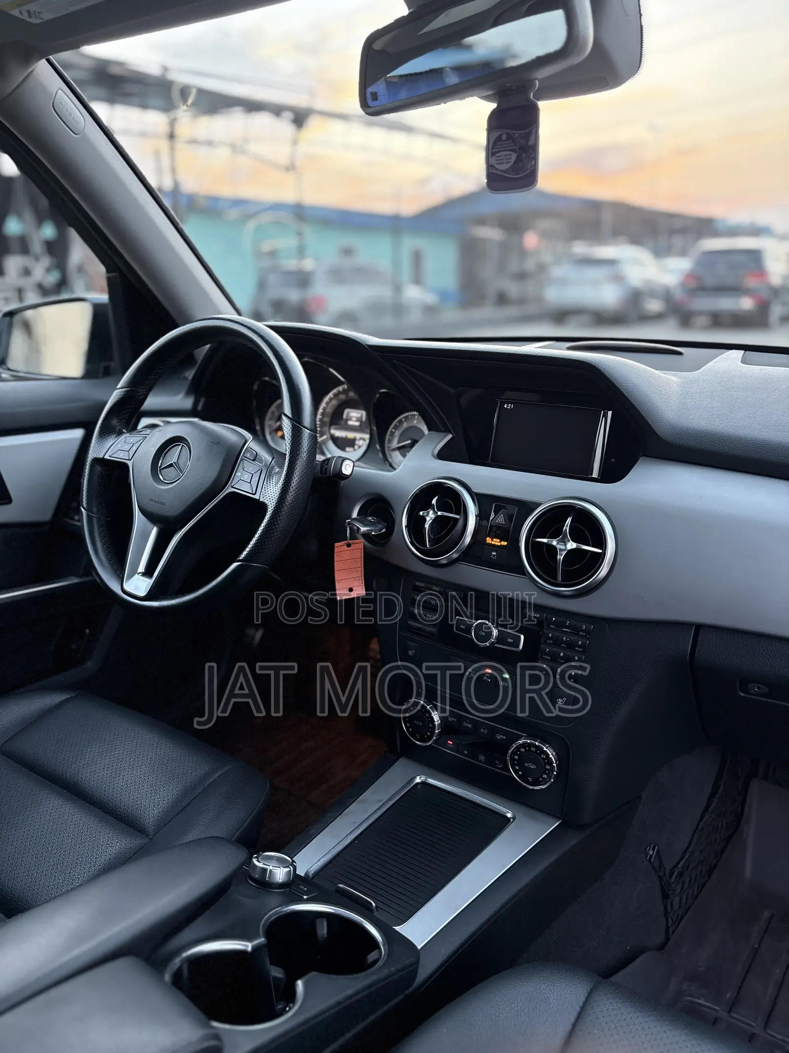 Mercedes-Benz GLK-Class 350 4MATIC 2013 Gray
